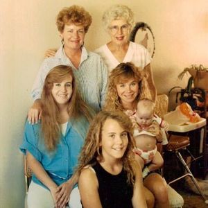 Meet your Posher, Melissa